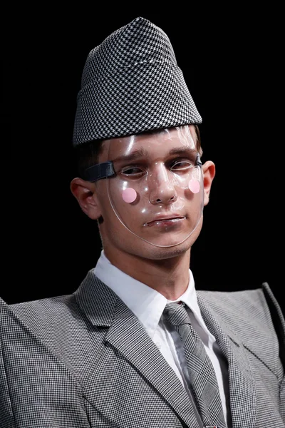 Look 44